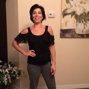 NWT INC black cold shoulder top